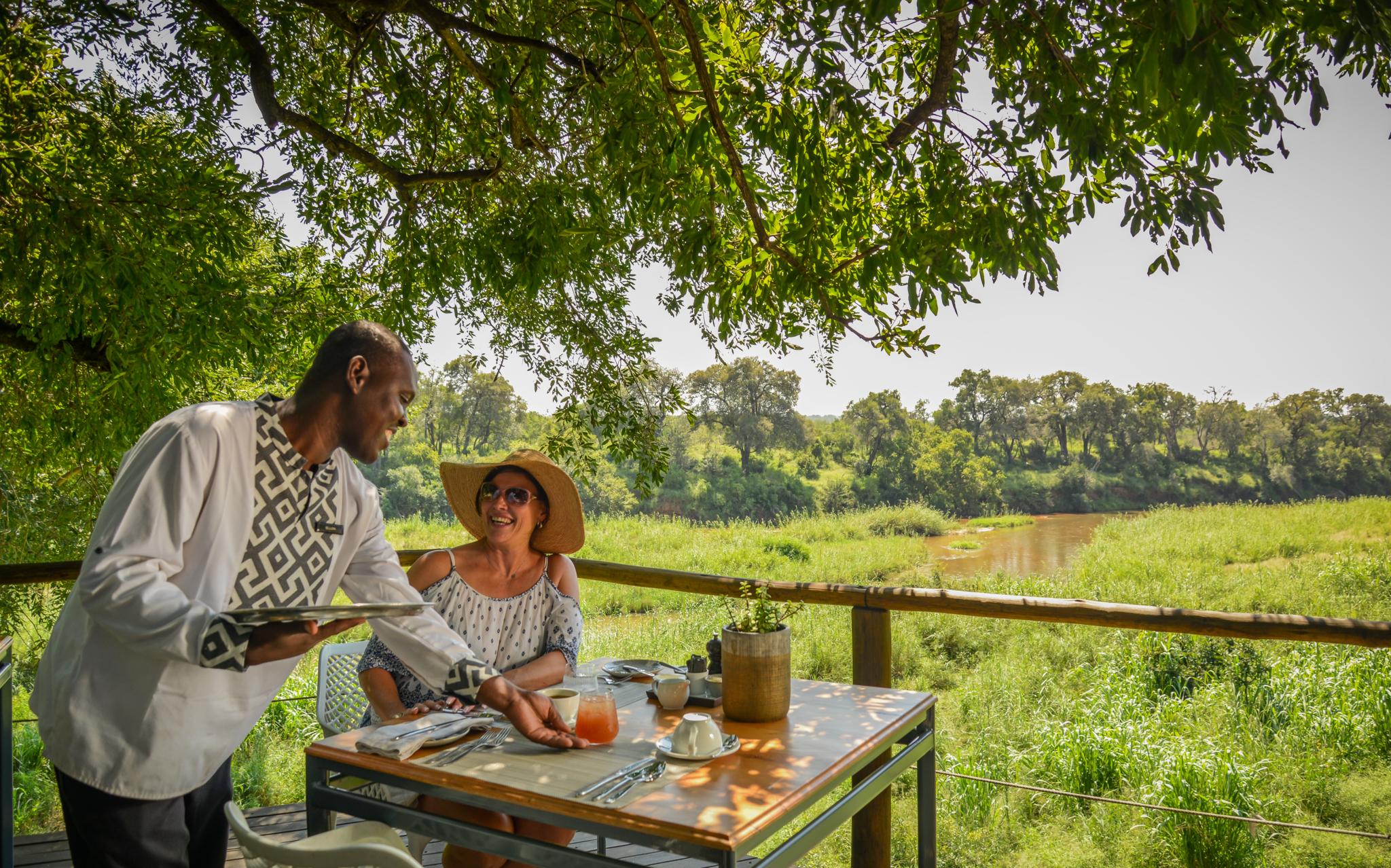 Lion Sands Narina Lodge サビ・サンド動物保護区 エクステリア 写真
